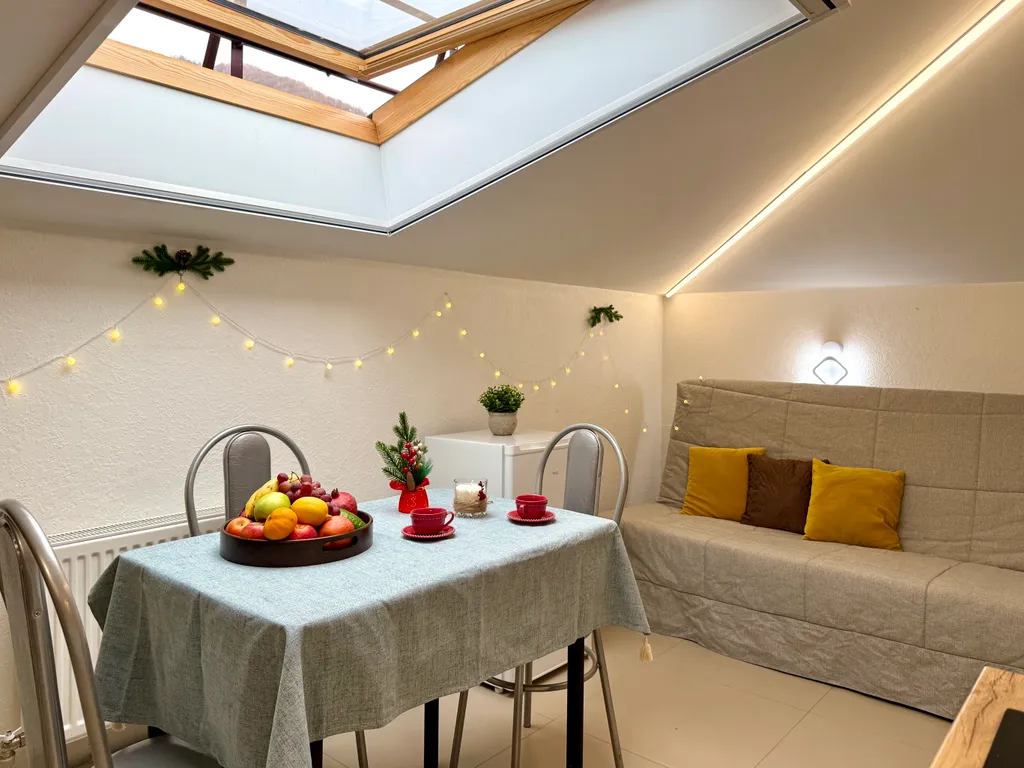 №7 Полулюкс на мансардном этаже