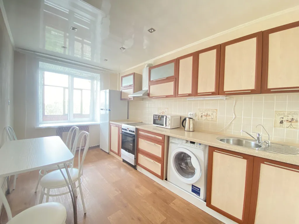 "Хочу приехать" на пл.Бабушкина 4