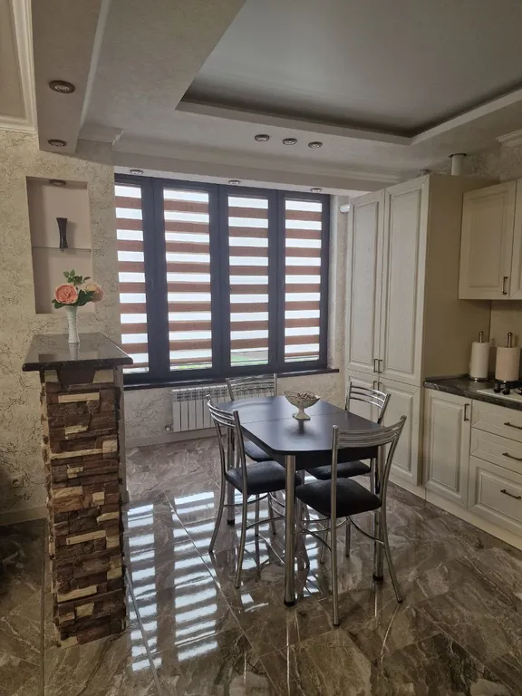 Шикарная квартира на Джикаева