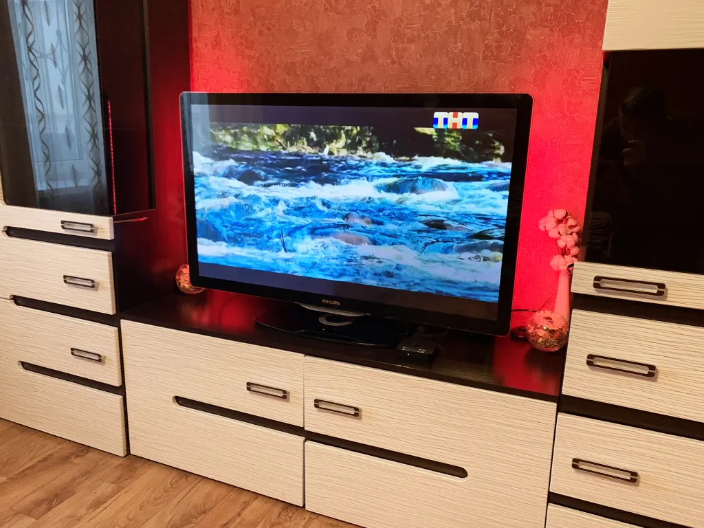 Просторная и чистая 2-к квартира в центре