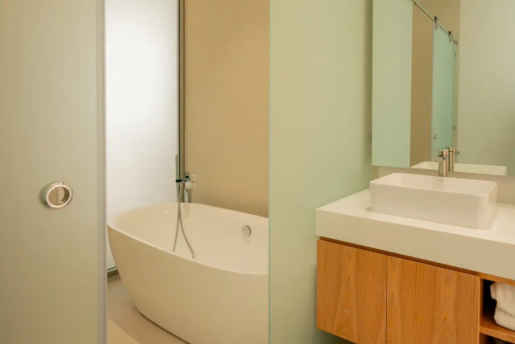 Эстетичная вилла с 3 спальнями и бассейном Банг Тао Пхукет