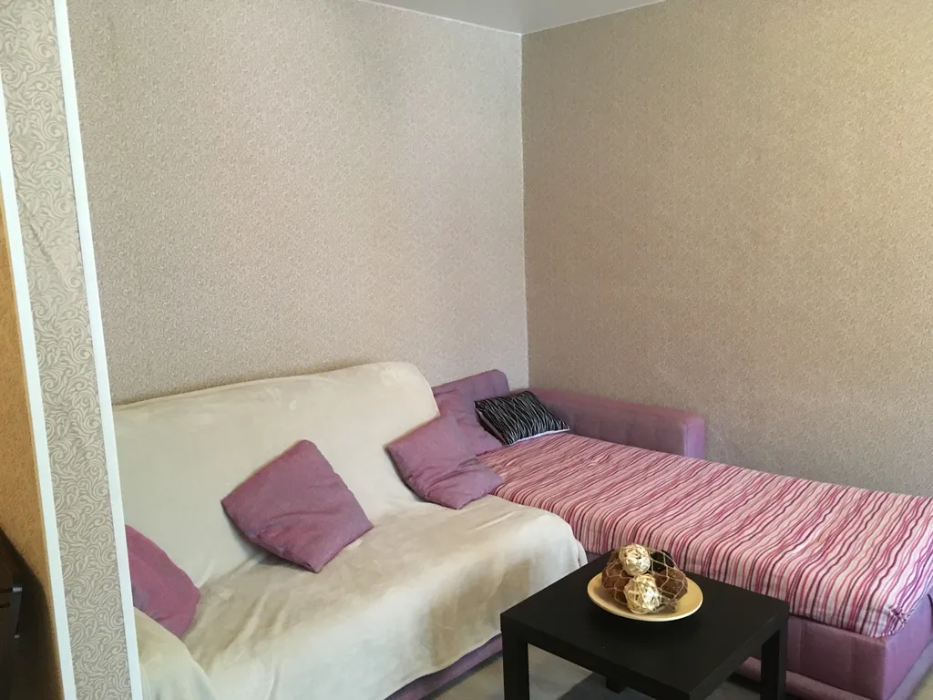 Двухкомнатная квартира рядом с озером