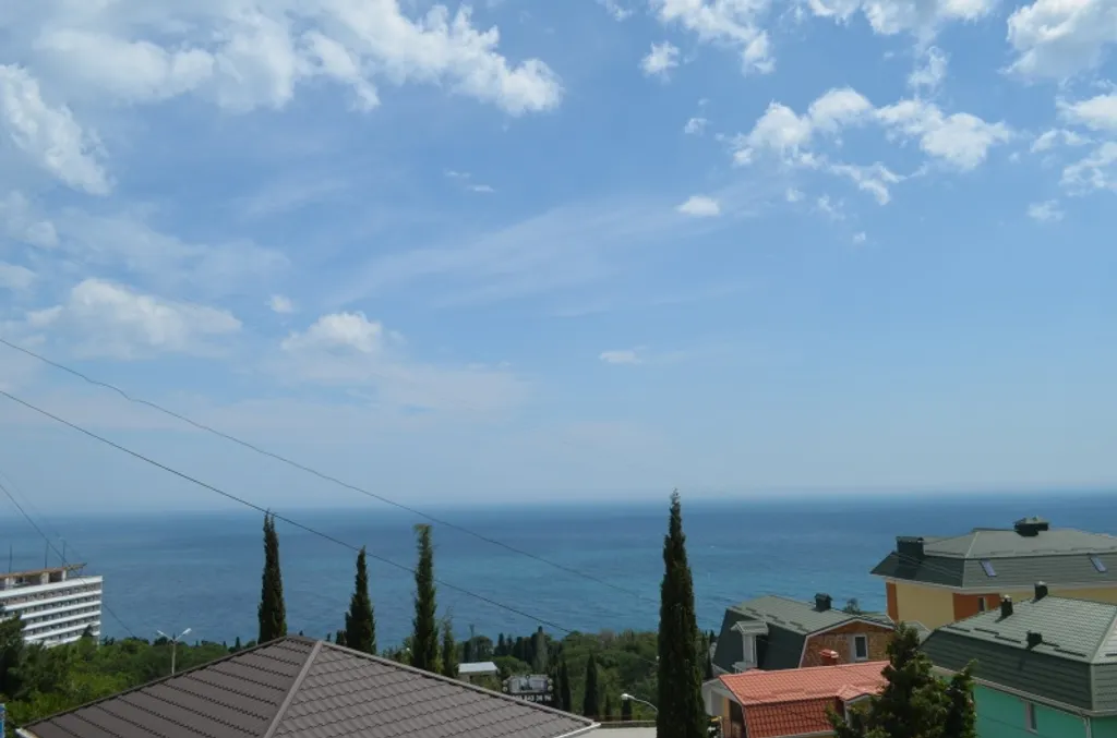 Комфортная видовая студия в Мисхоре