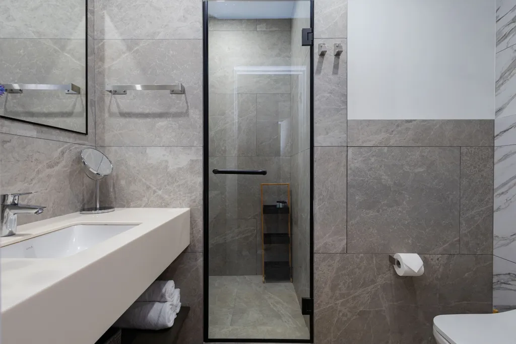 Амбер Аальтo с панорамным видом на море