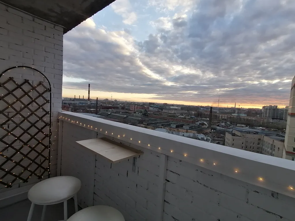 Квартира Квартира Видовая студия с камином Chill House — Санкт-Петербург