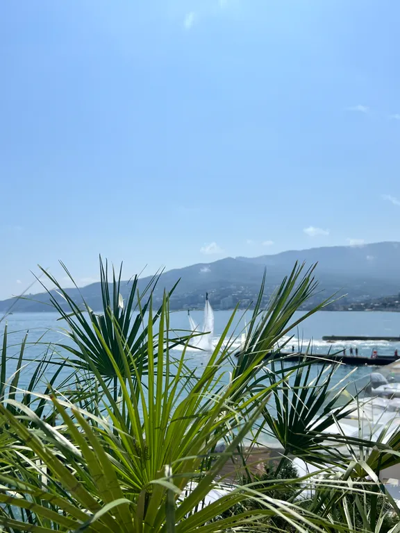 Апартамент с видом на море