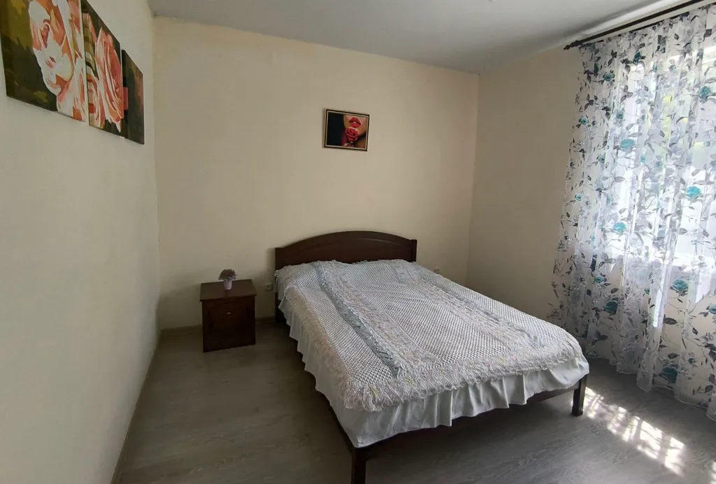 4-комнатный Дом