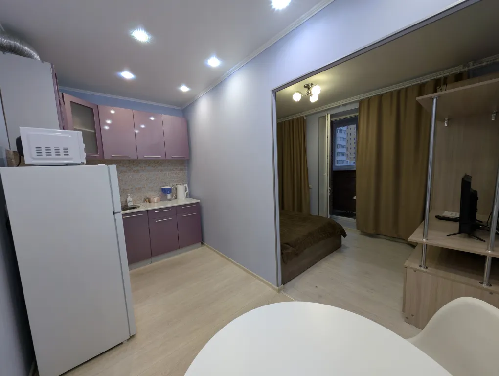 Квартира Уютная студия в современном районе — аренда посуточно в Тобольск