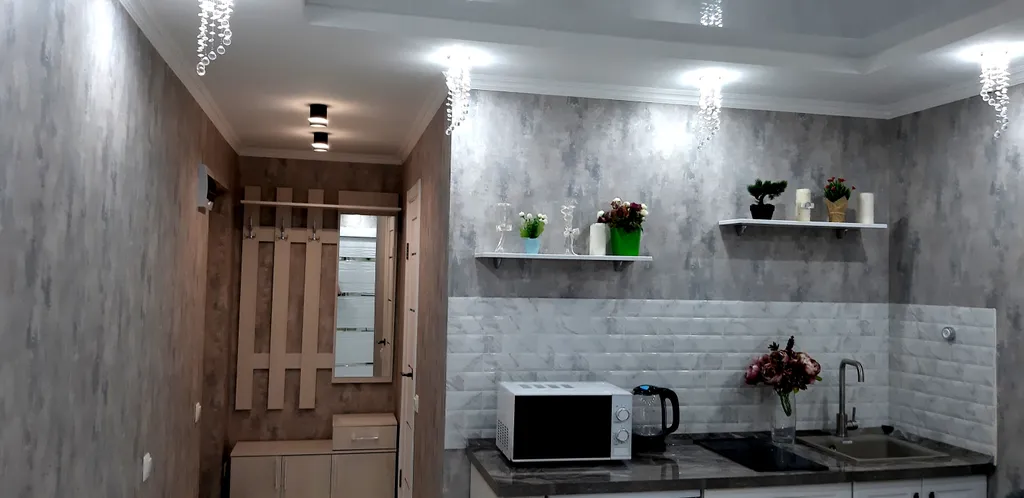 Стильная небольшая квартира с раздельными спальными местами