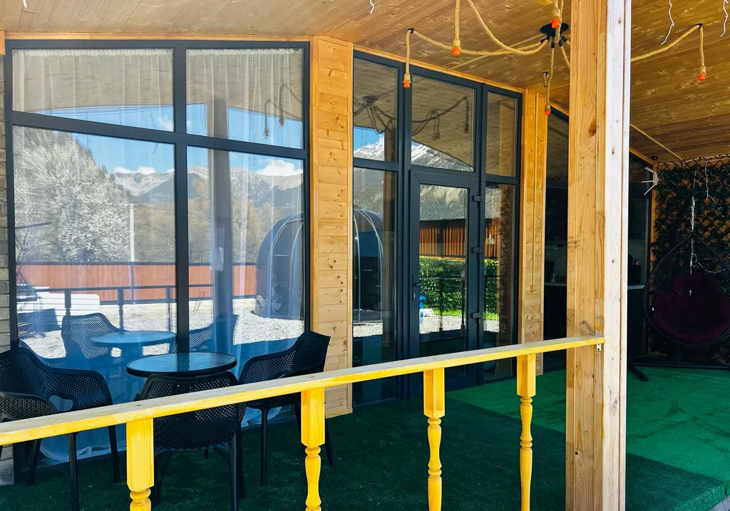 Уютный коттедж в горах