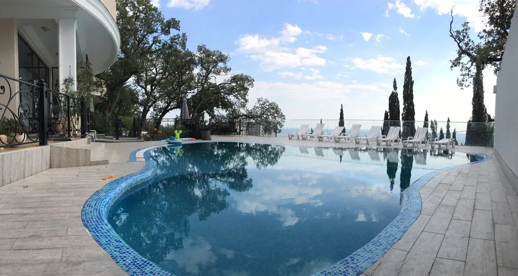 Видовая студия с террасой