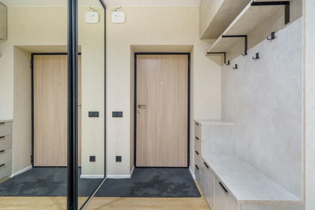 Good Night на Гумилёва 4