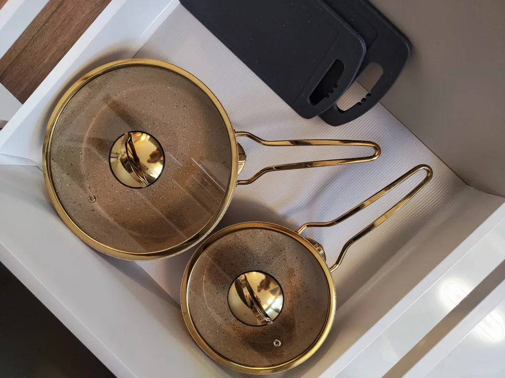 Новая шикарная трёхкомнатная квартира люкс