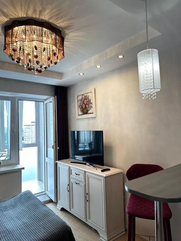 Современная уютная студия с евроремонтом