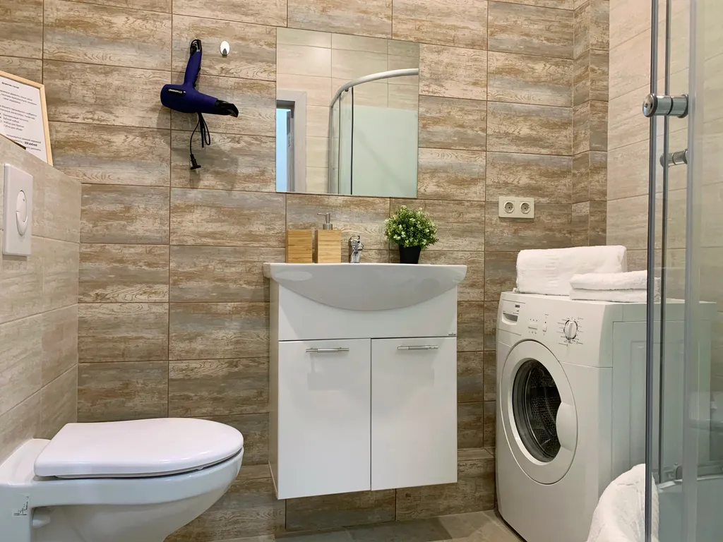 Студия с премиум-пакетом ТВ в 10 минутах от площади Маркса