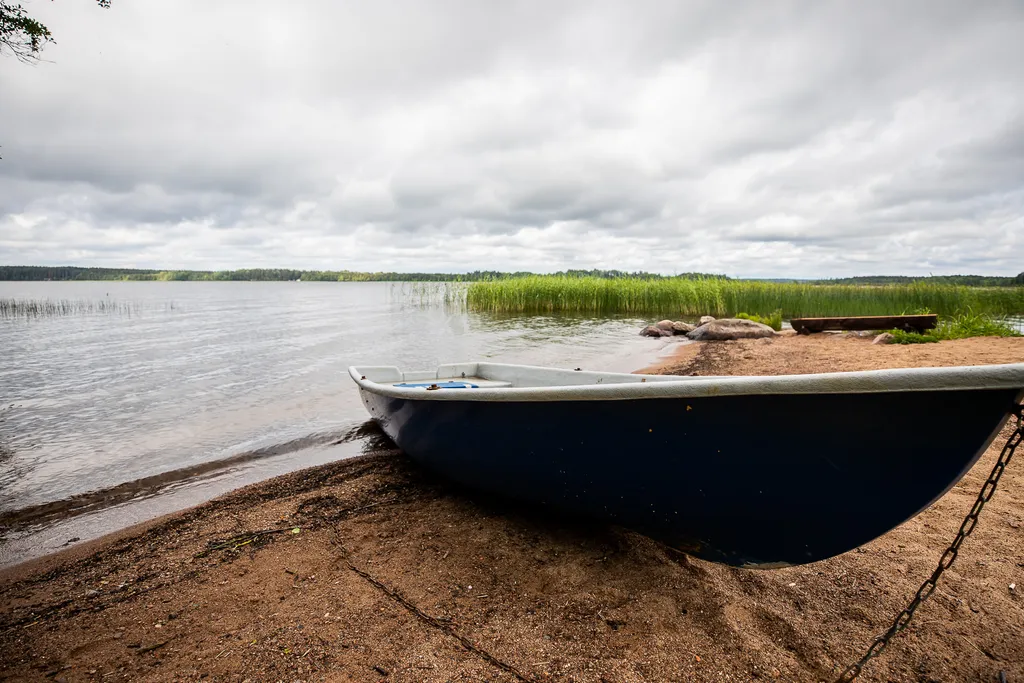 Коттедж Дом на берегу озера — Уткино