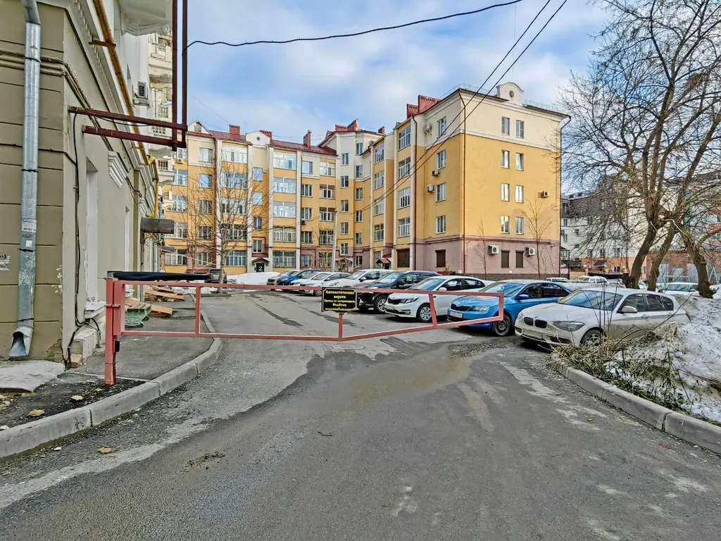Квартира с французским балконом в центре