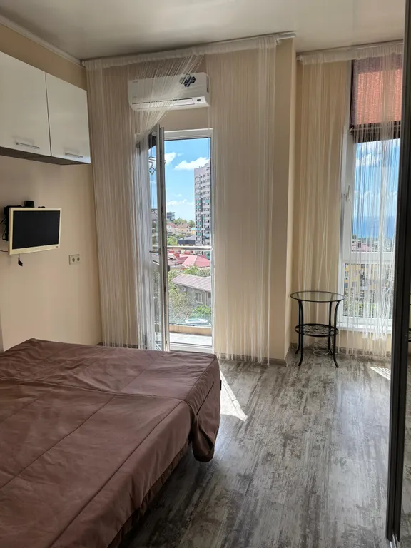 Квартира Квартира Однушка с балконом с видом на море — Сочи