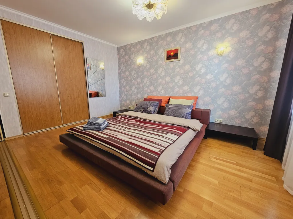 Квартира на площади Ленина