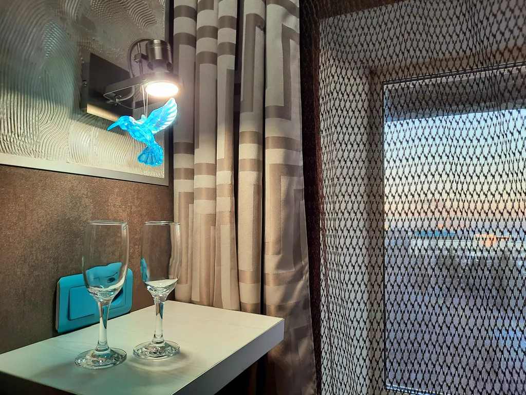 Уникальная двухэтажная квартира с панорамный видом