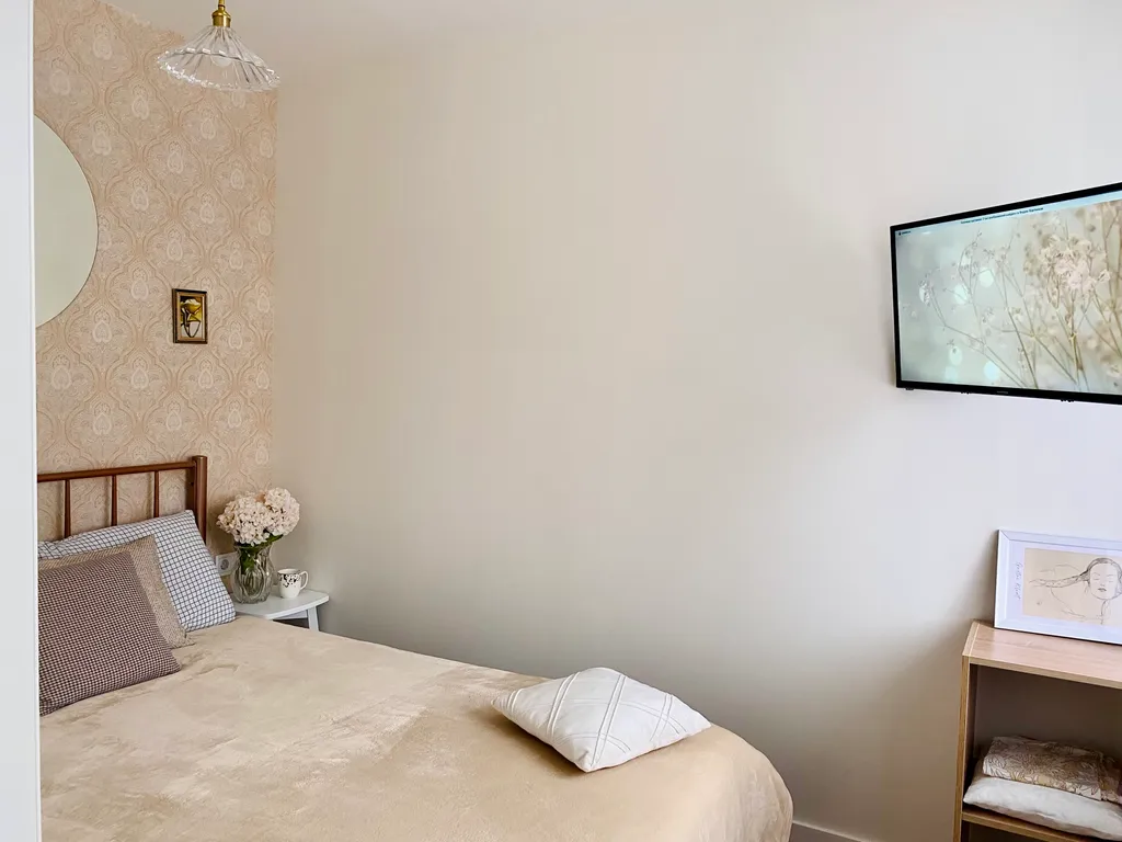 Квартира Апартаменты отличный день у набережной напротив кремля — Великий Новгород