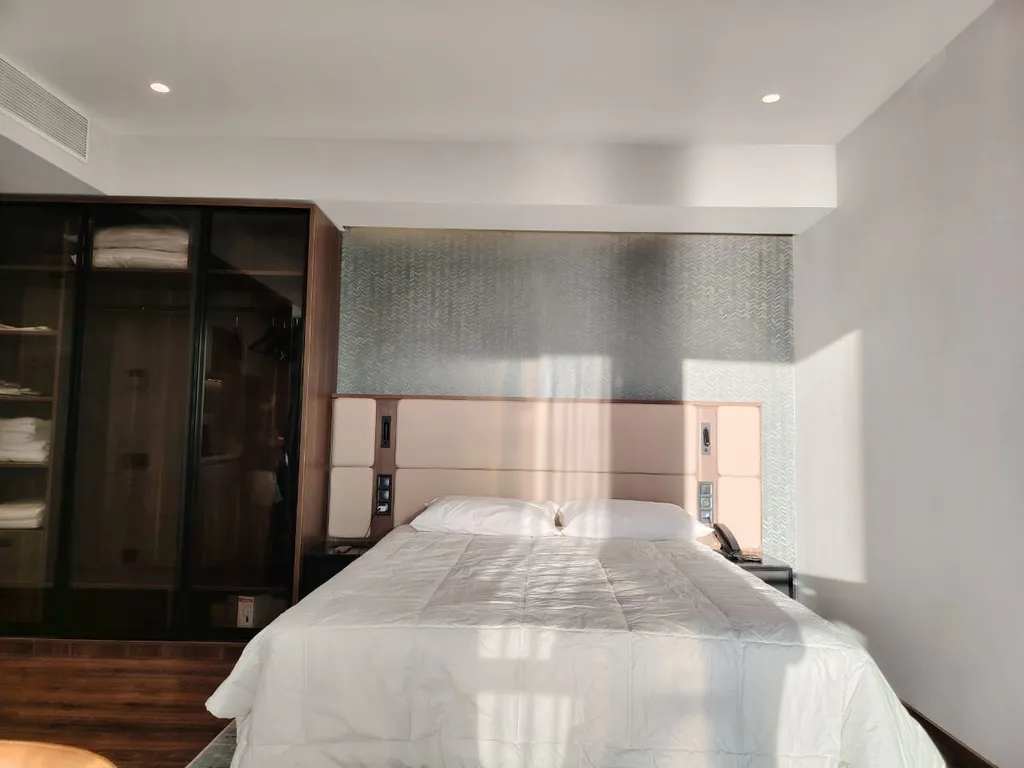 Премиальная студия на первой линии 3121