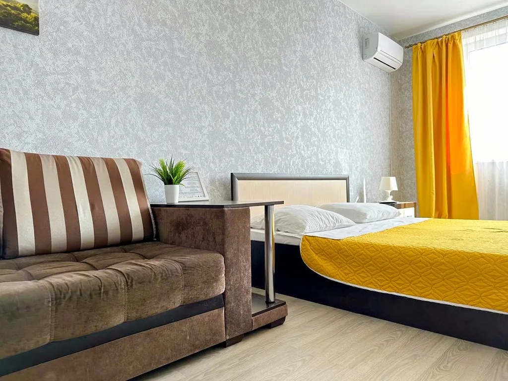 Квартира Стильные просторные апартаменты в уютном районе — Самара