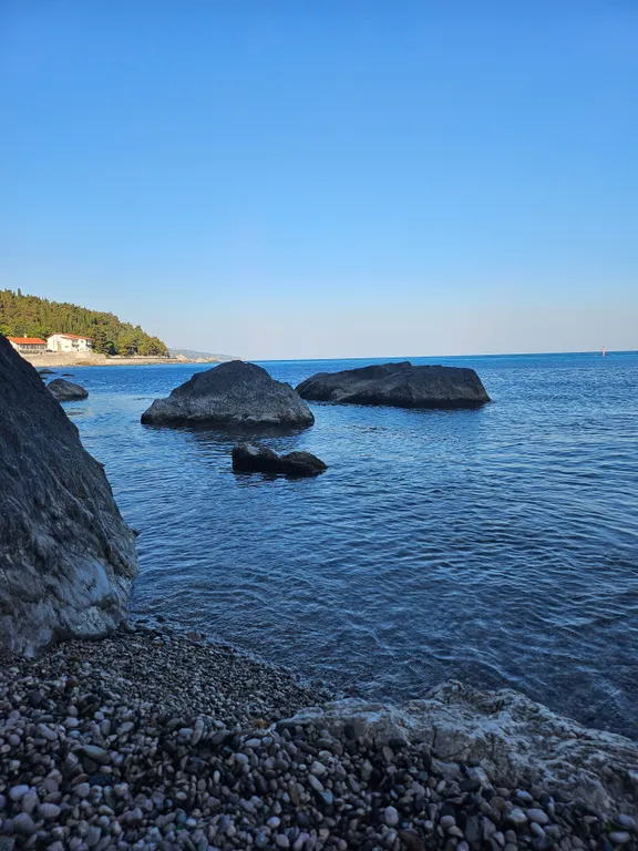 Коттедж Дом для отдыха Mеdley с домашним кинотеатром, террасой и джакузи — Гончарное