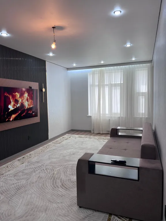 Полноценная двухкомнатная квартира в центре города