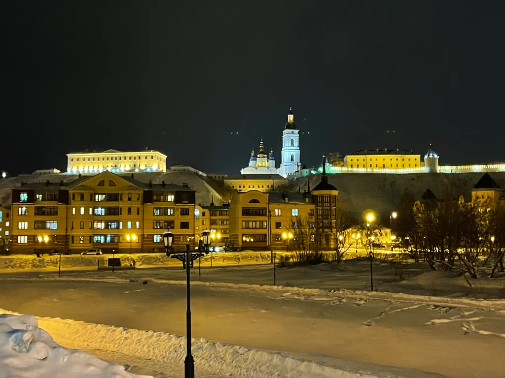 Квартира с видом на Тобольский Кремль — аренда посуточно в Тобольск