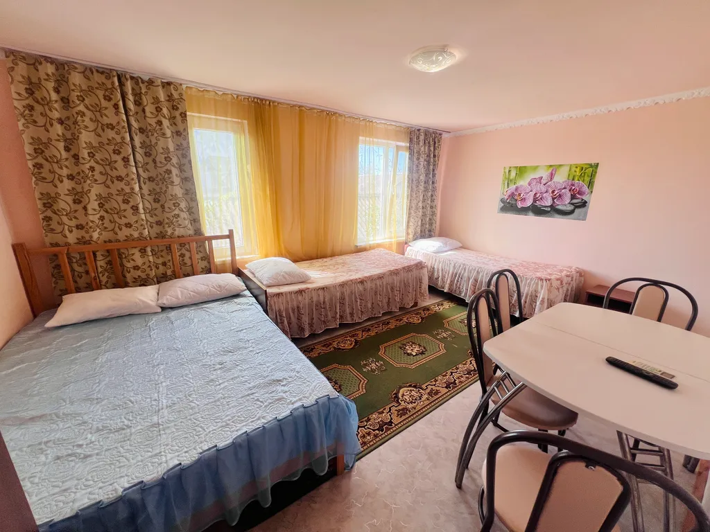 Квартира Люкс с кухней — аренда посуточно в Штормовое