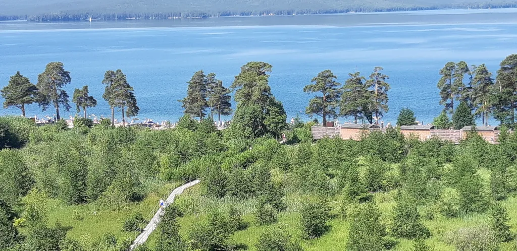 Домик у озера Тургояк