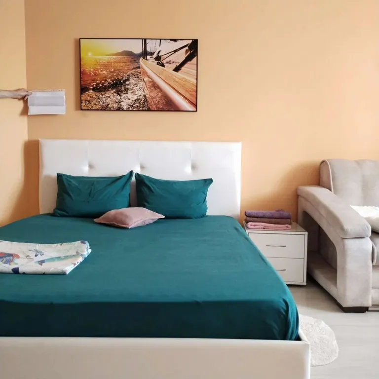 Светлая, уютная квартира