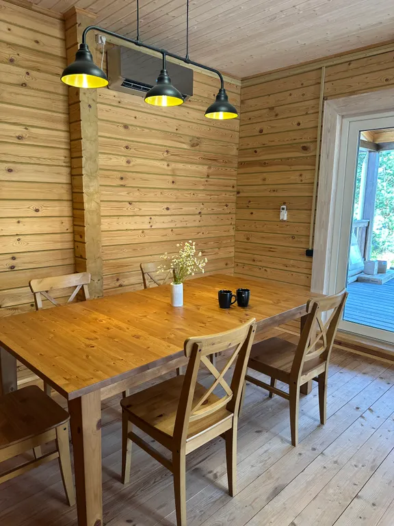 Уютный дом на берегу Горьковского моря