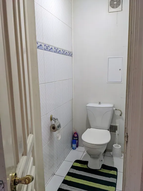 Большая 2- комнатная квартира в Центре города