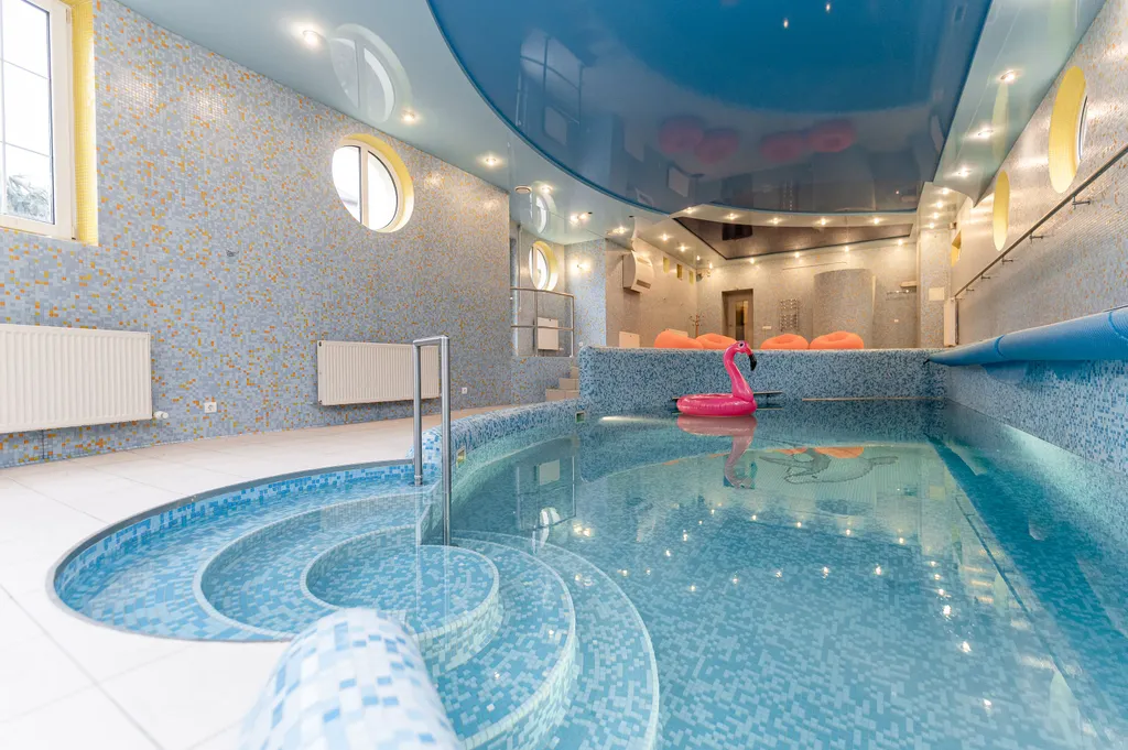 Отличный дом с бассейном и сауной