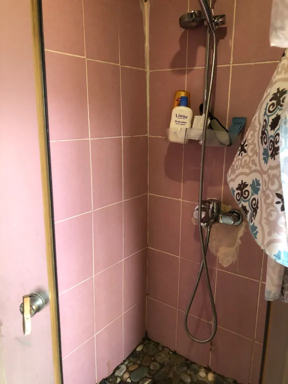 Сдаю на сутки однокомнатную в привокзальном районе