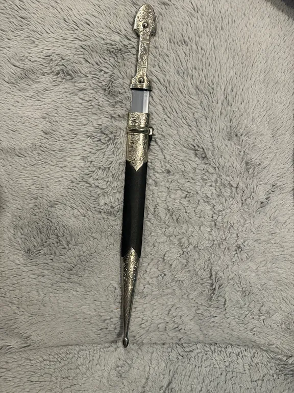 Уютная евродвушка с новым ремонтом на первой береговой линии