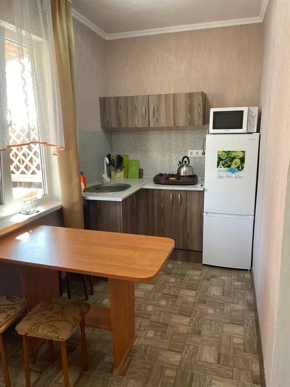 Квартира Квартира Двухкомнатный номер с кухней — Кучугуры