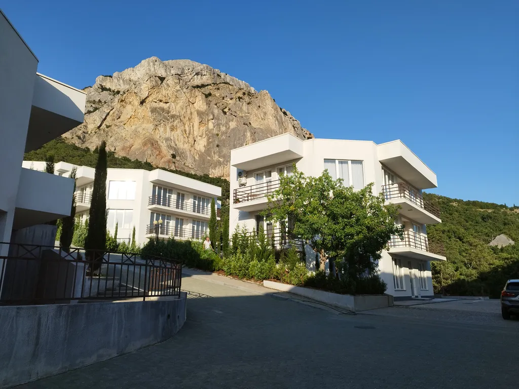 Квартира в бухте Ласпи у моря — аренда посуточно в Севастополь