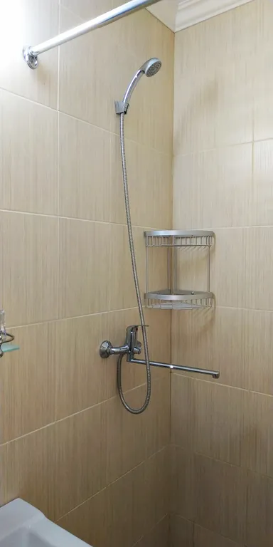 Судия в 600 метрах от моря в центре Адлера