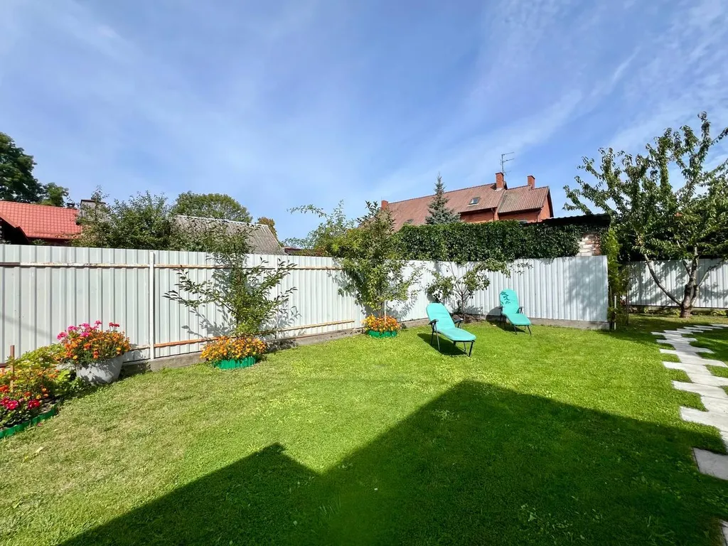 Апартаменты с отдельным закрытым участком и зоной барбекю