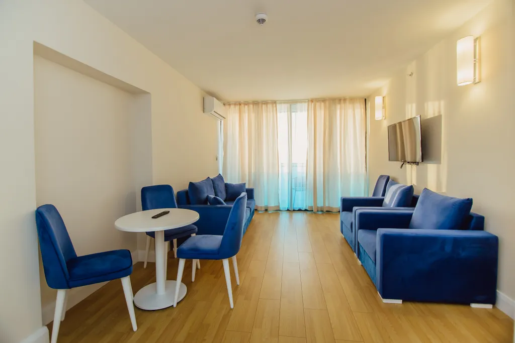 Трёхкомнатные апартаменты на первой линии