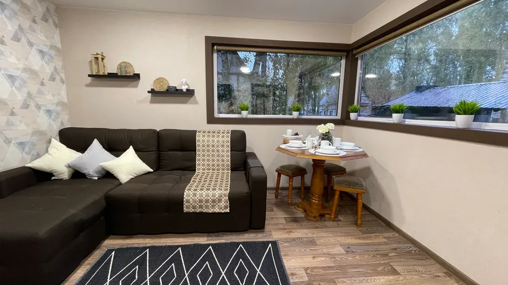 YOUSINN Pretty House База Старый Мельник