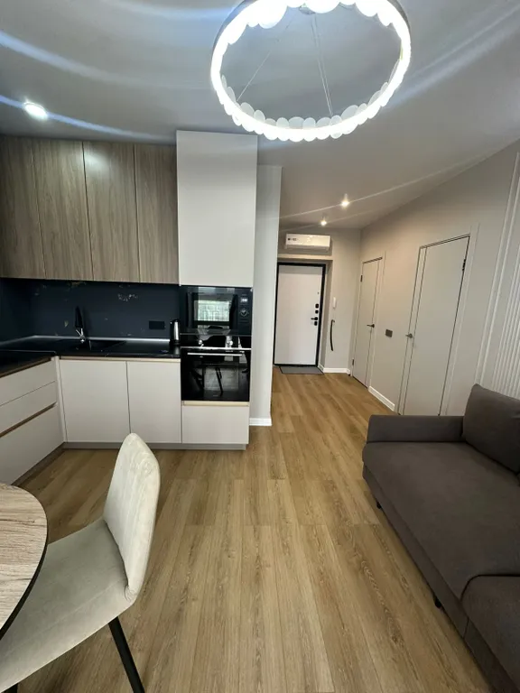 Квартира в новом ЖК, центр города