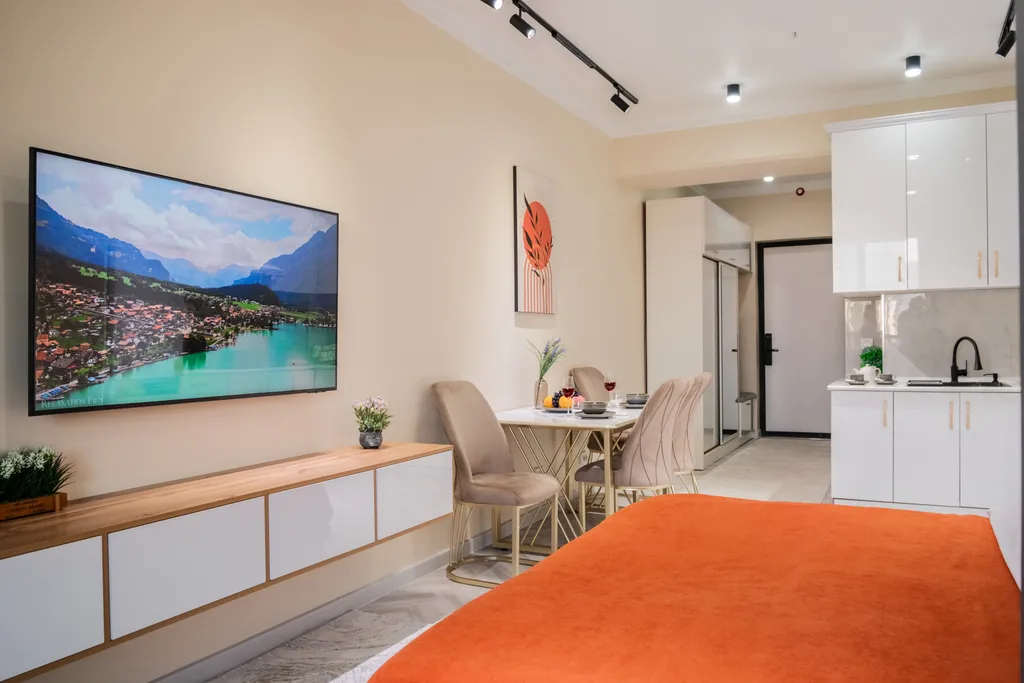 Современная студия с панорамой Tashkent City