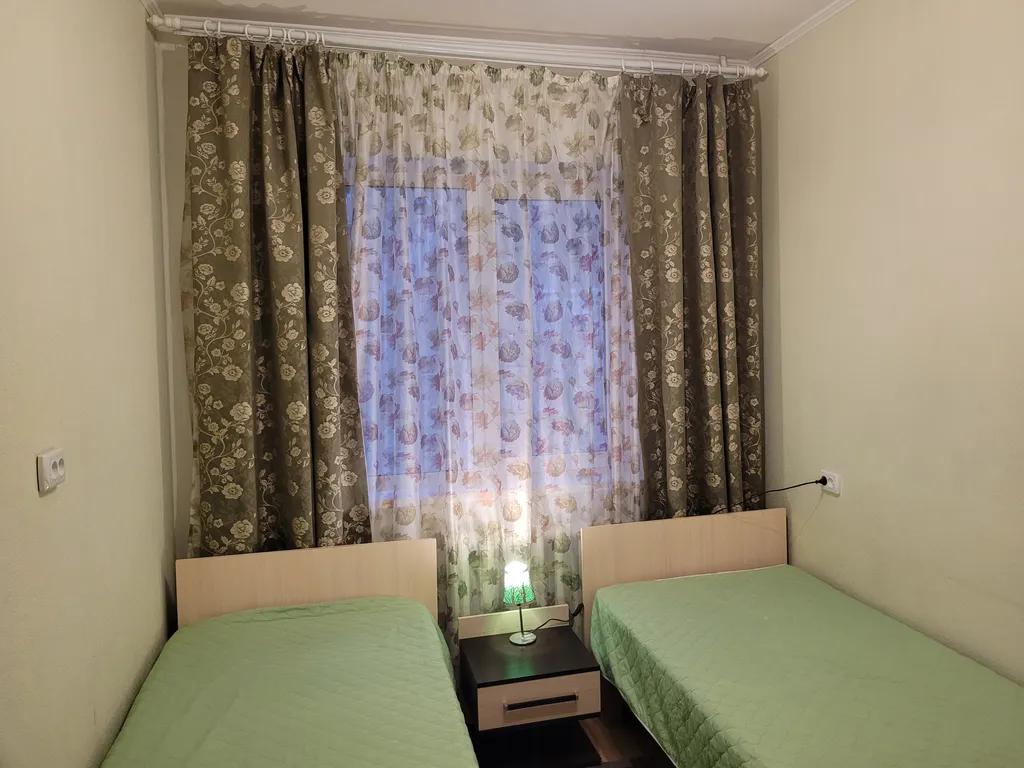 Студия с четырьмя спальнями, с двумя с/у