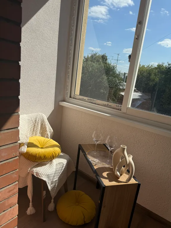 Красивая квартира на набережной