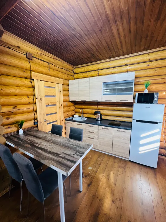 Квартира Квартира-студия в доме из сруба — Севастополь