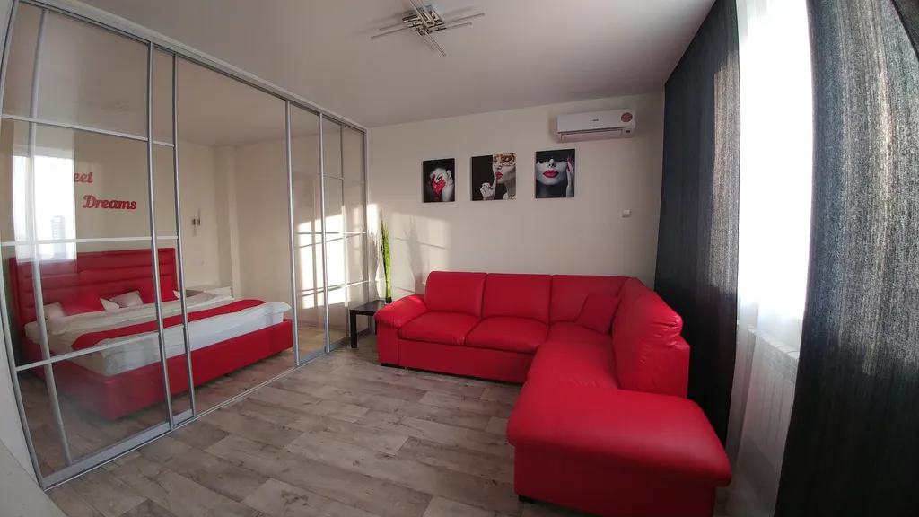 Квартира с дизайнерским ремонтом и красивым видом на город — аренда посуточно в Ульяновск